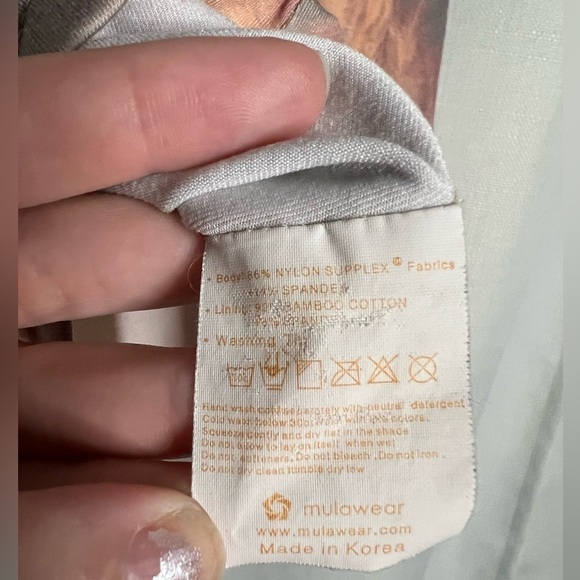 Mulawear Tie-Dye Active Sleeveless Tank Top Medium - Picture 6 of 6